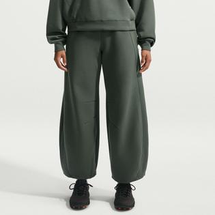 Nike Women's 24.7 ImpossiblySoft Wide Leg Pant