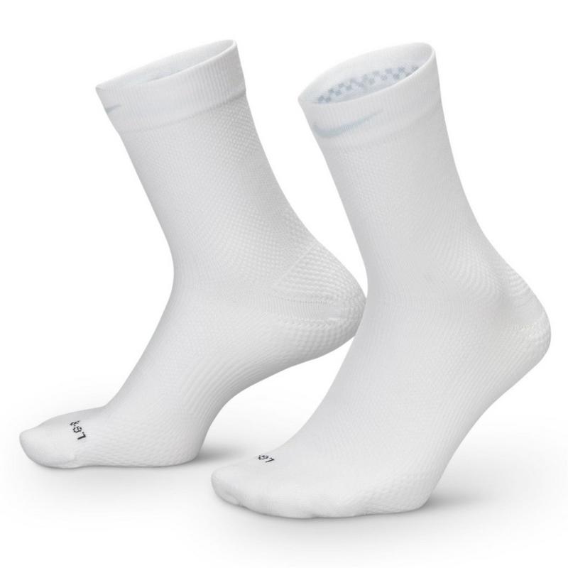 Nike Chaussettes courtes l&eacute;g&egrave;re pour la course unisexe