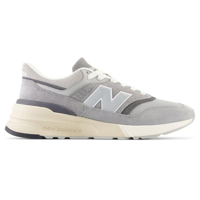 New Balance Unisex 997R Shoe