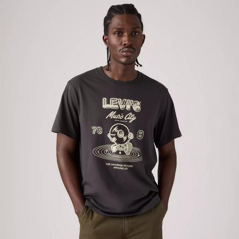 Levi's T-shirt graphique &agrave; coupe d&eacute;contract&eacute;e pour hommes