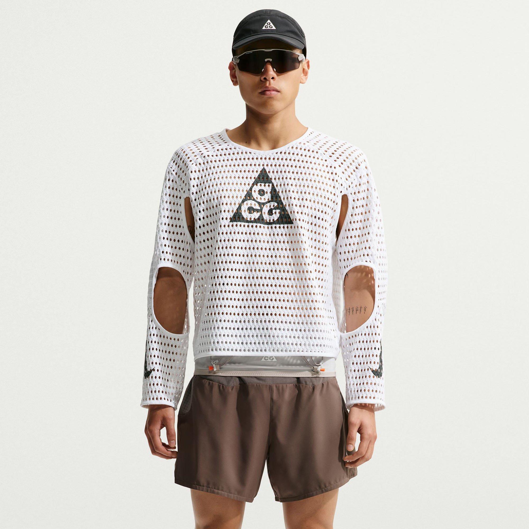 Nike | Men's ACG Radical AirFlow NXT Long Sleeve Trail Running Top, White/Anthracite, Size Medium