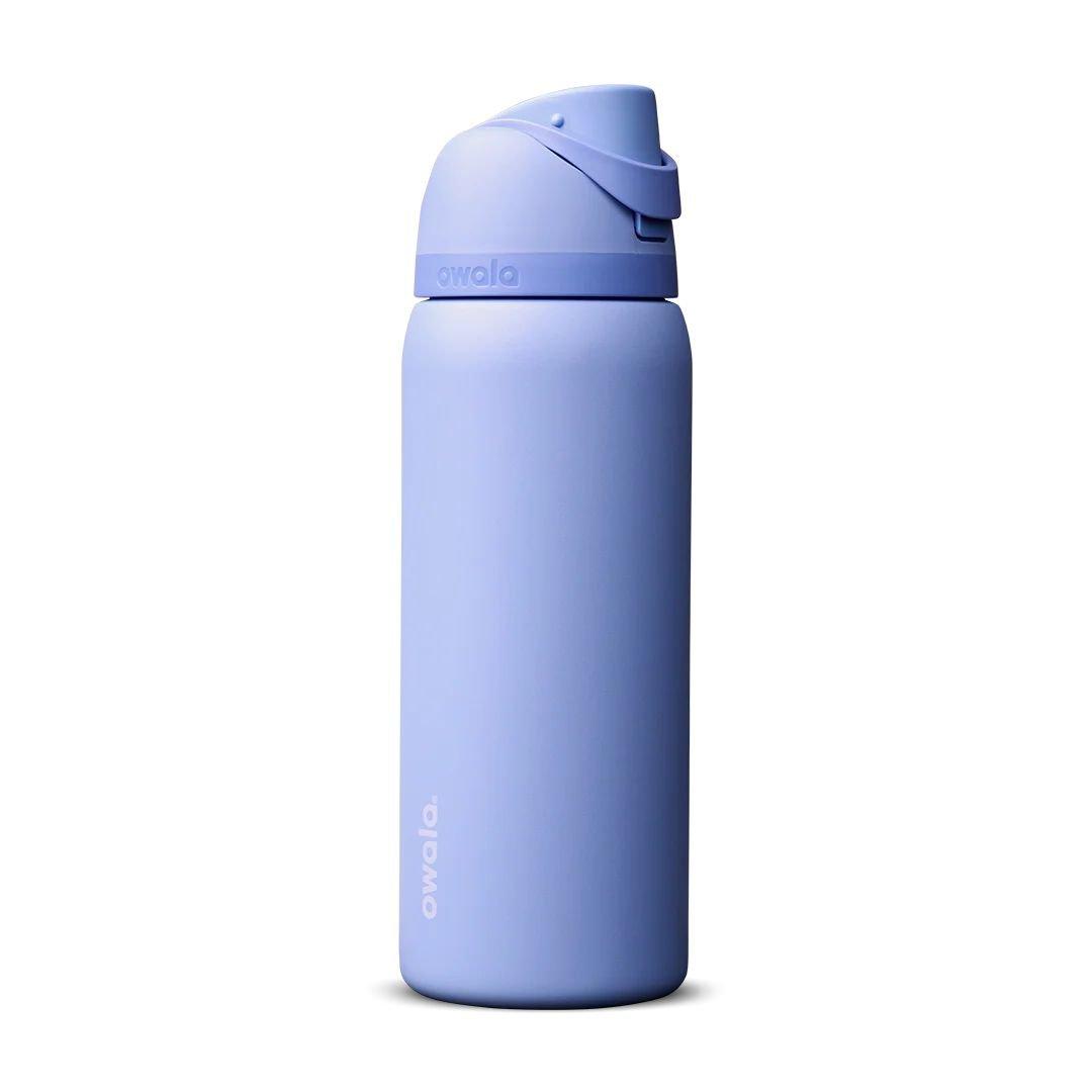 FreeSip Water Bottle (32 oz - Out of the Blue) | Sporting Life Online