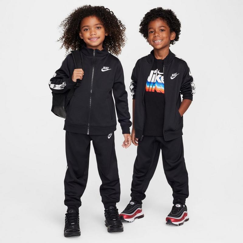 Nike Ensemble deux pi&egrave;ces de chandail &agrave; fermeture &agrave; glissi&egrave;re compl&egrave;te et pantalon Logo Taping Dri-FIT pour enfants [4-7]