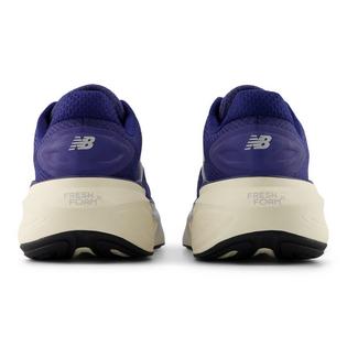 New Balance Women's Fresh Foam X More v6 Running Shoe