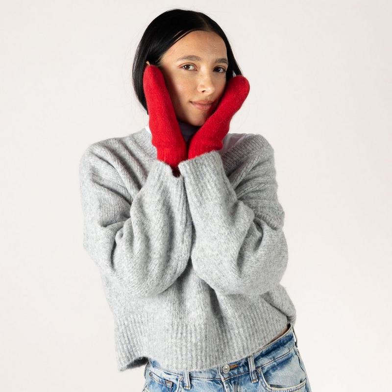 Lyla + Luxe Women's Solid Classic Mitten