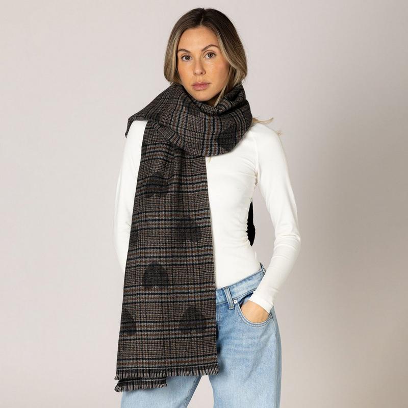 Lyla + Luxe Women's Love Hearts Scarf
