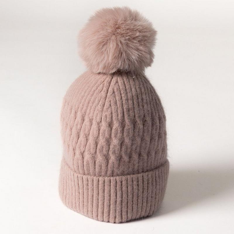 Lyla + Luxe Women's WHITE LABEL Luxe Chain Pom Pom Beanie