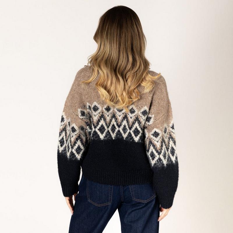Lyla + Luxe Women's Aria Fair Isle Crew Sweater