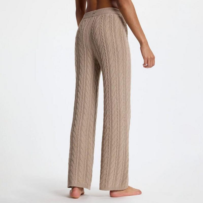 MPG Women's Cable Knit Relaxed Pant