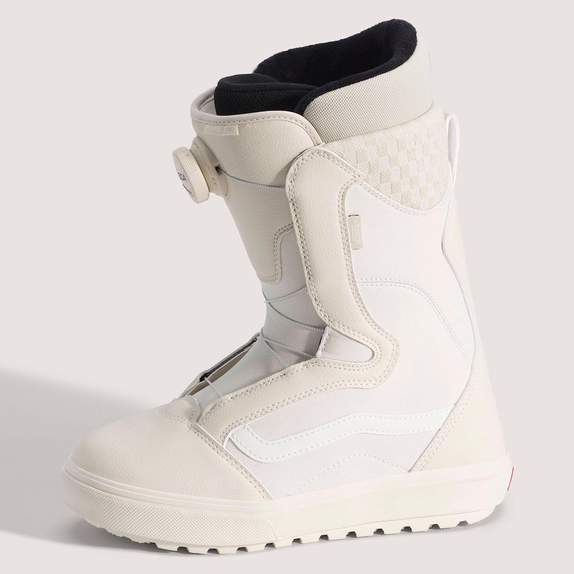 Vans | Women's Encore OG Snowboard Boot, Size 7