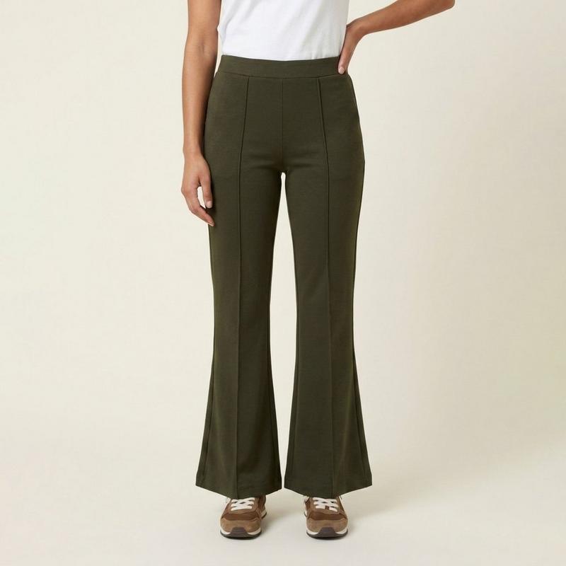 Oak & Ivy Women's Flamme Soft Knit Flare Pant