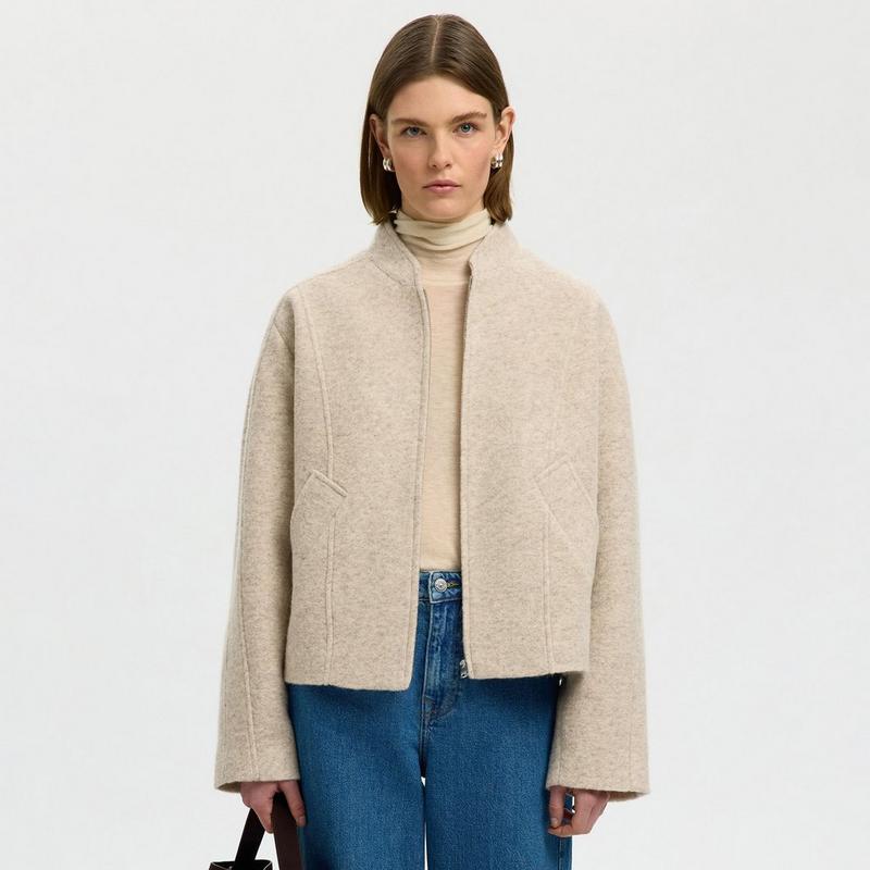 Selected Women's Short Wool-Blend Jacket