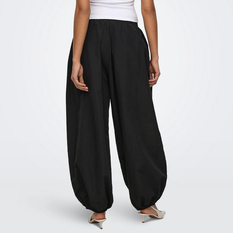 Only Women's Lazra Barrel Fit Parachute Pant