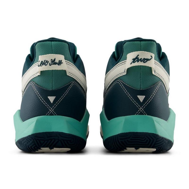 New Balance Women's Coco CG2 Tennis Shoe