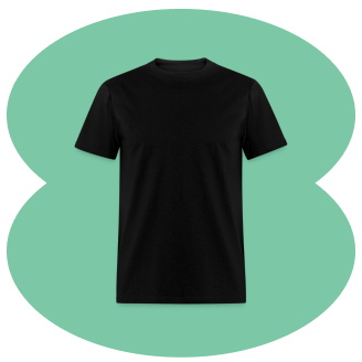 Schwarzes, unbedrucktes Basic-T-Shirt auf mintgrünem Hintergrund