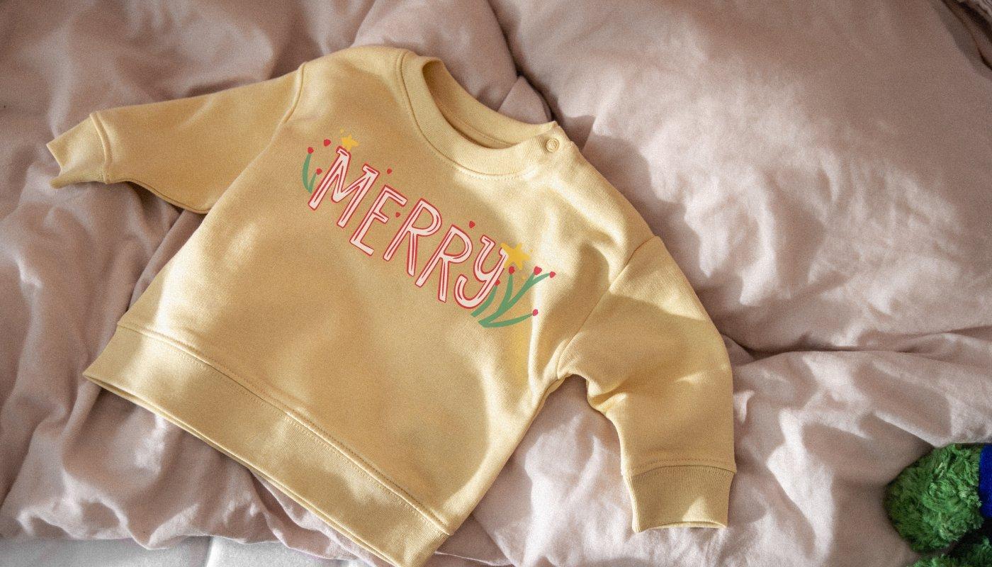 merry christmas design on sweatshirt