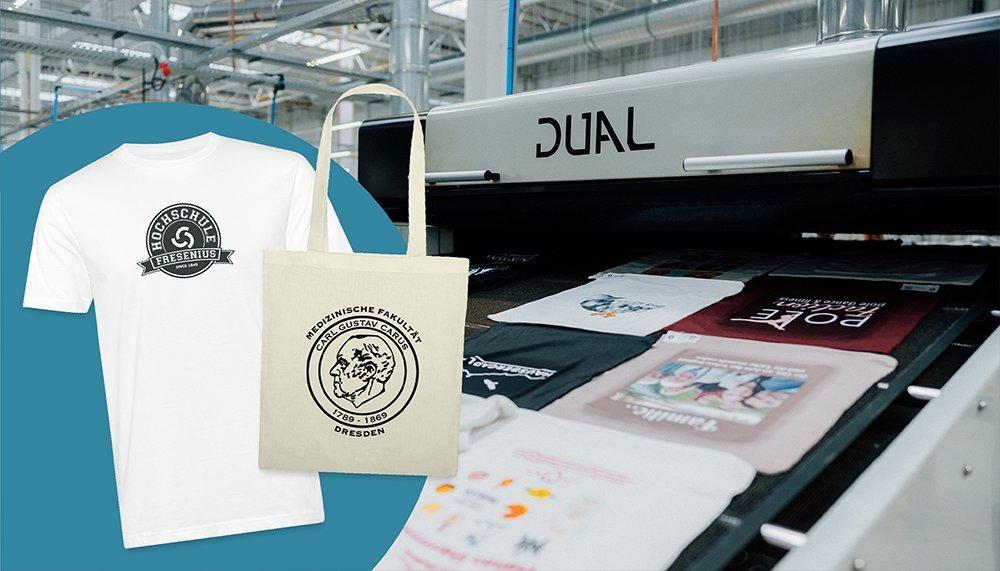 Aufnahme der Trockenschiene im Print-on-Demand Prozess mit Beispiel Merch.