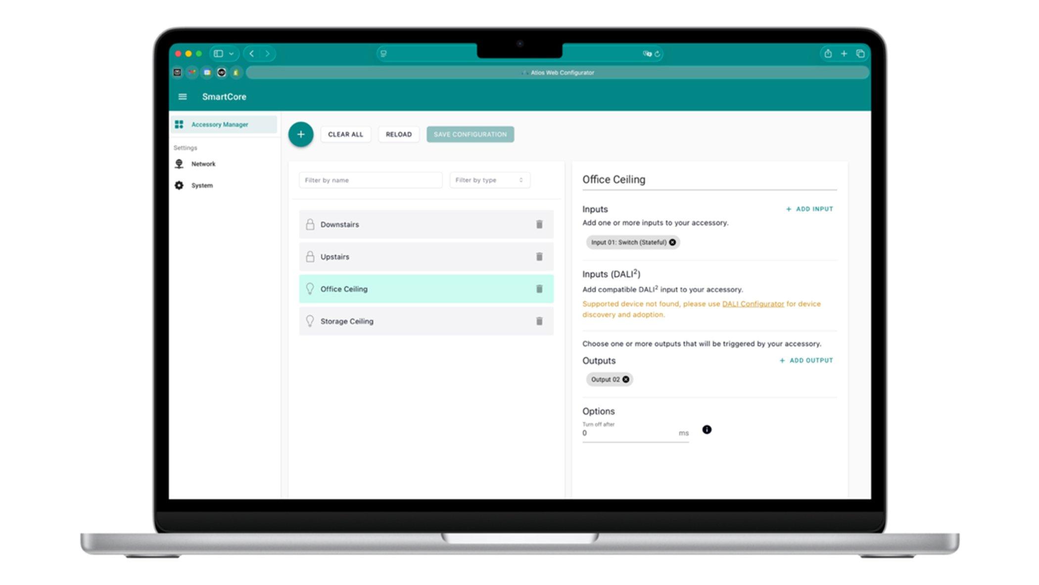 Lo SmartCore si configura dal browser tramite l'interfaccia web, senza competenze di programmazione.