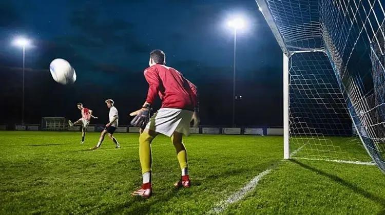 Progetti di riferimento EM Luce «Impianti sportivi»