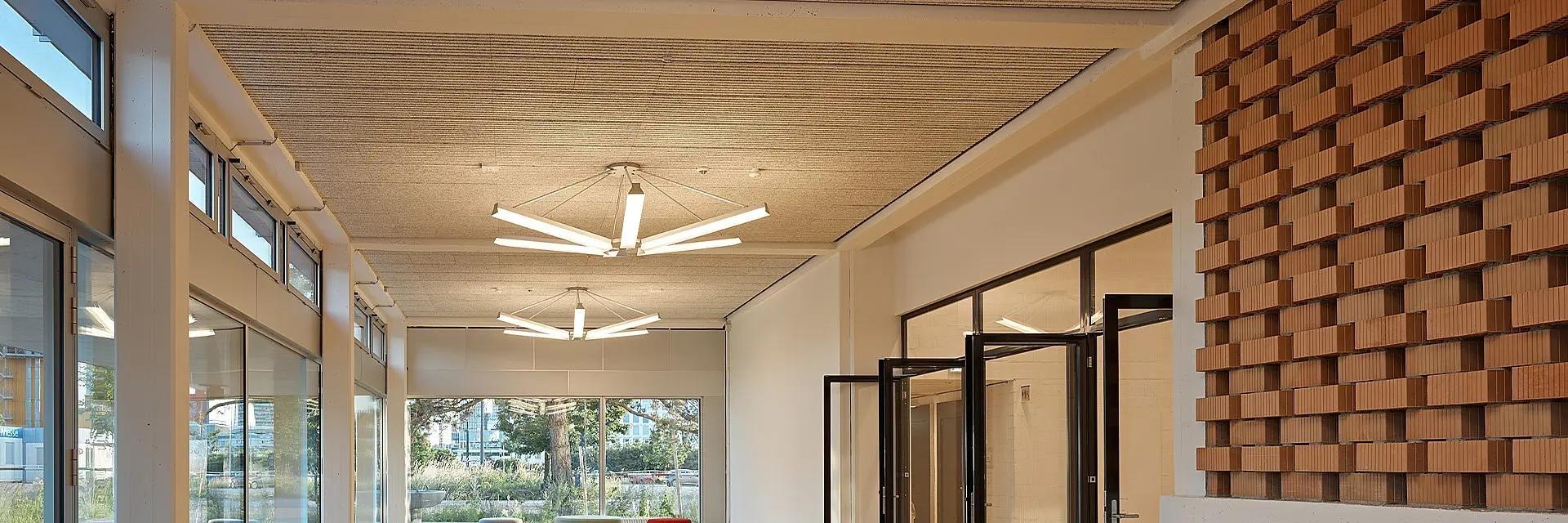 Per il centro educativo di Rohwiesen è stato sviluppato un nuovo apparecchio di illuminazione.