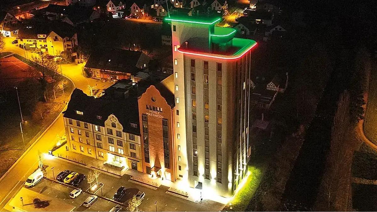 Solutions d’éclairage individuelles pour les zones extérieures et l’architecture
