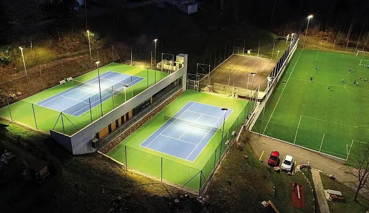 Progetto di illuminazioneCampo sportivo Triesenberg
