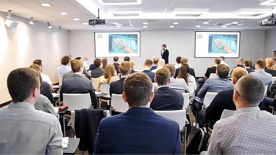 Corsi di formazione e seminari specialistici