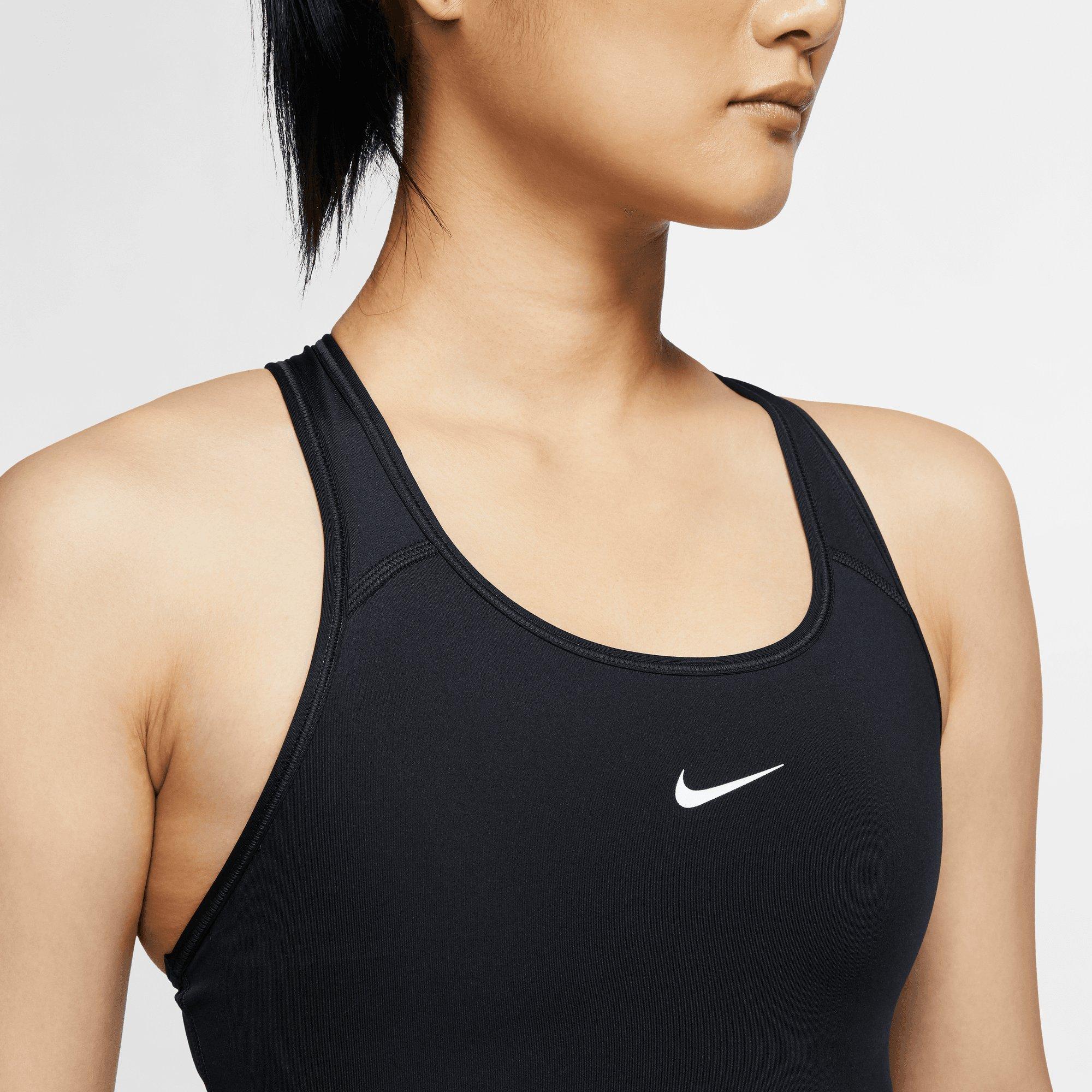 Nike Swoosh On The Run Women's Medium-Support Lightly Lined Sports Bra with  Pockets