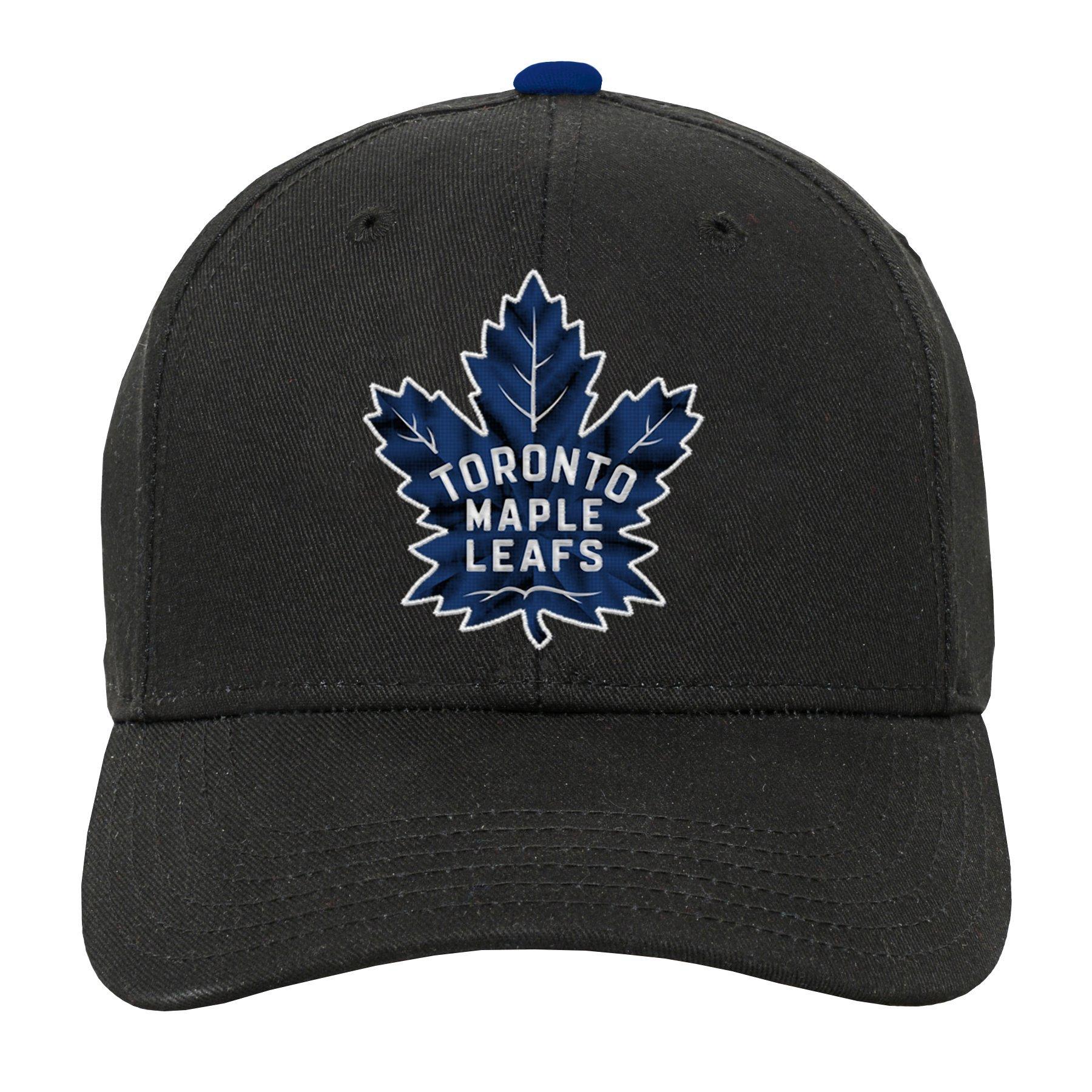 Black maple store leafs hat