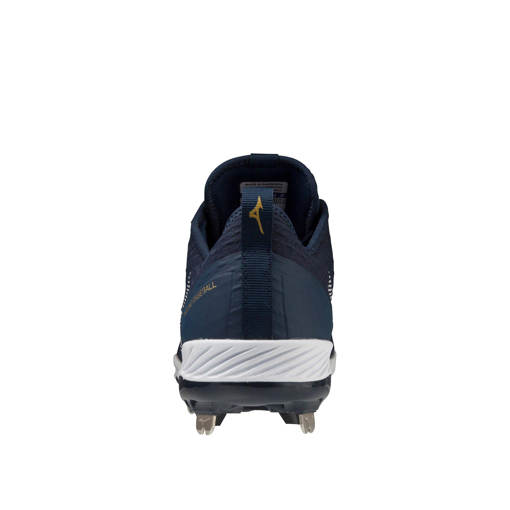 Men's Dominant 4 Low Metal Baseball Cleats