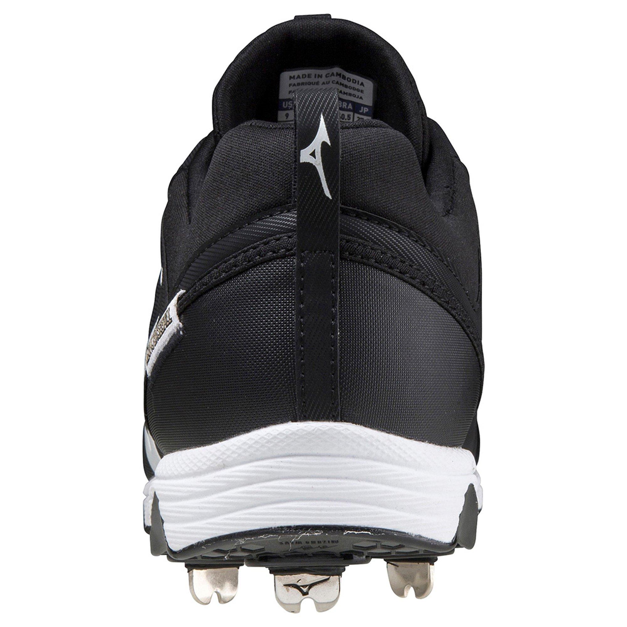 Men's 9-Spike Ambition 2 Low Metal Baseball Cleats