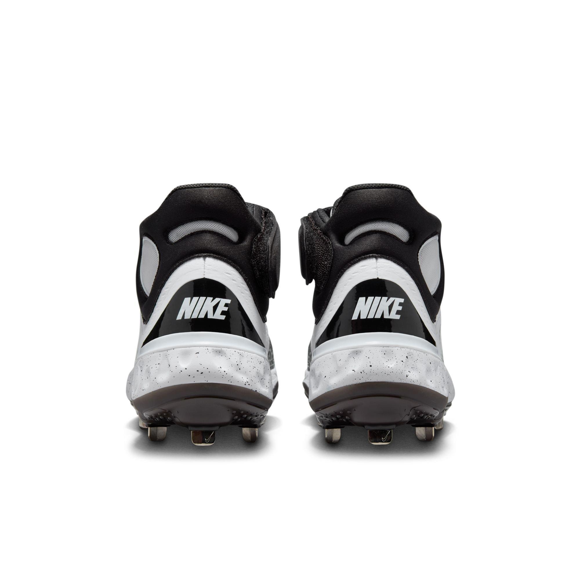 Men's Alpha Huarache Elite 4 Mid Baseball Cleats