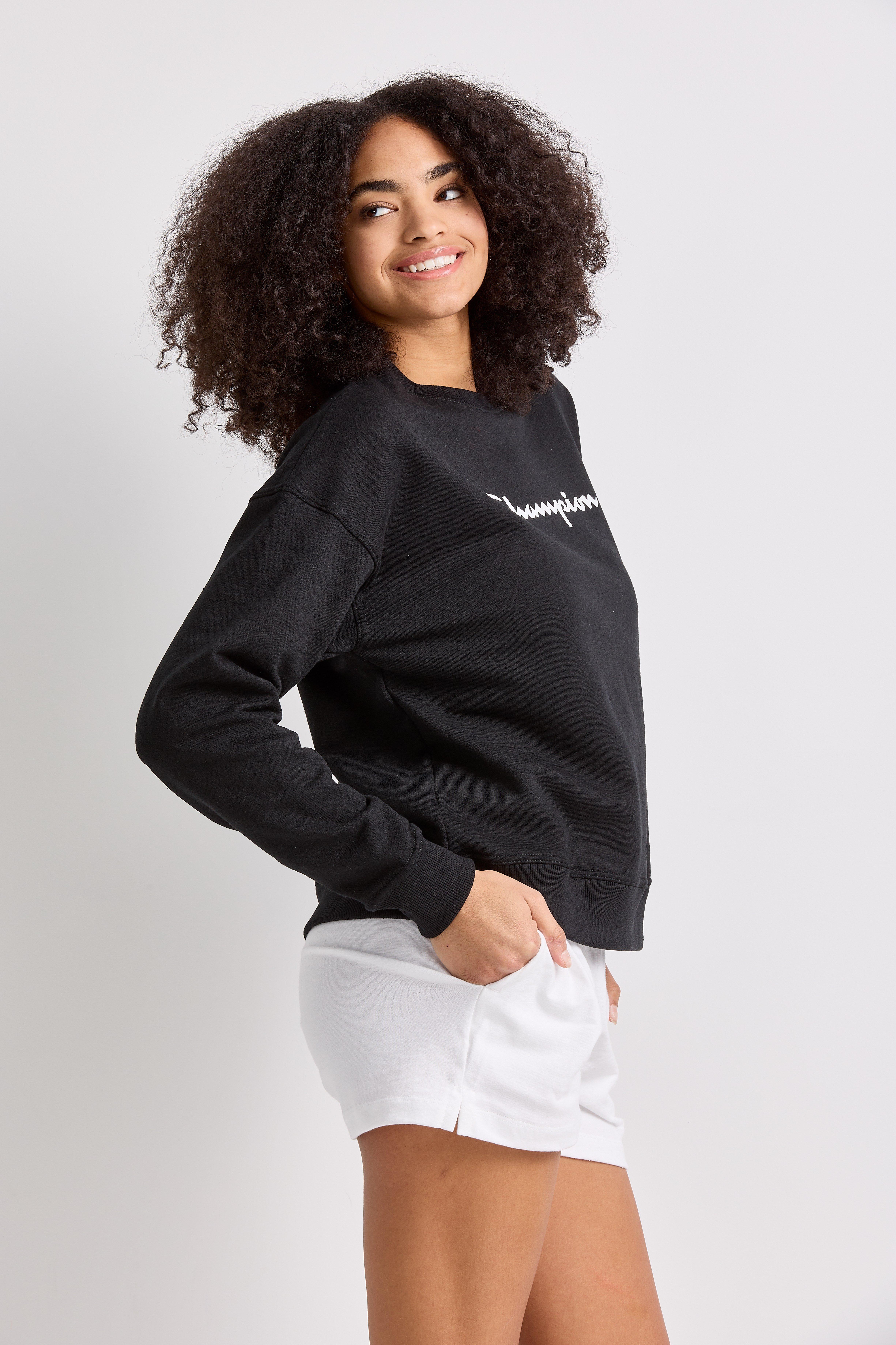 Champion Women's Powerblend Relaxed Crew, Plus Size Colors, Black Script  (Retired), 1X, Black Script (Retired), 1X : : Clothing, Shoes &  Accessories