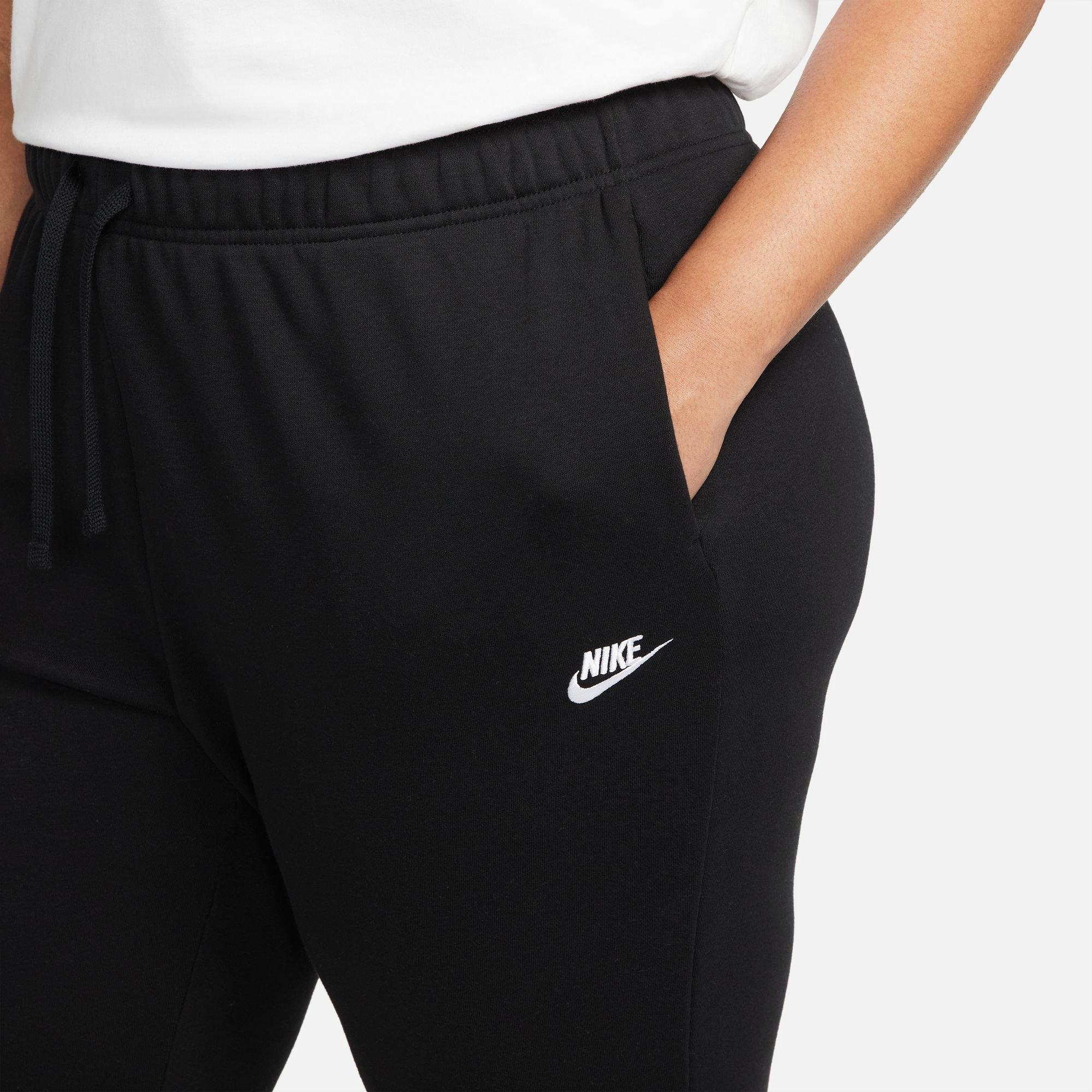 Nike Sportswear Club Fleece Women's Mid-Rise Joggers (Plus Size