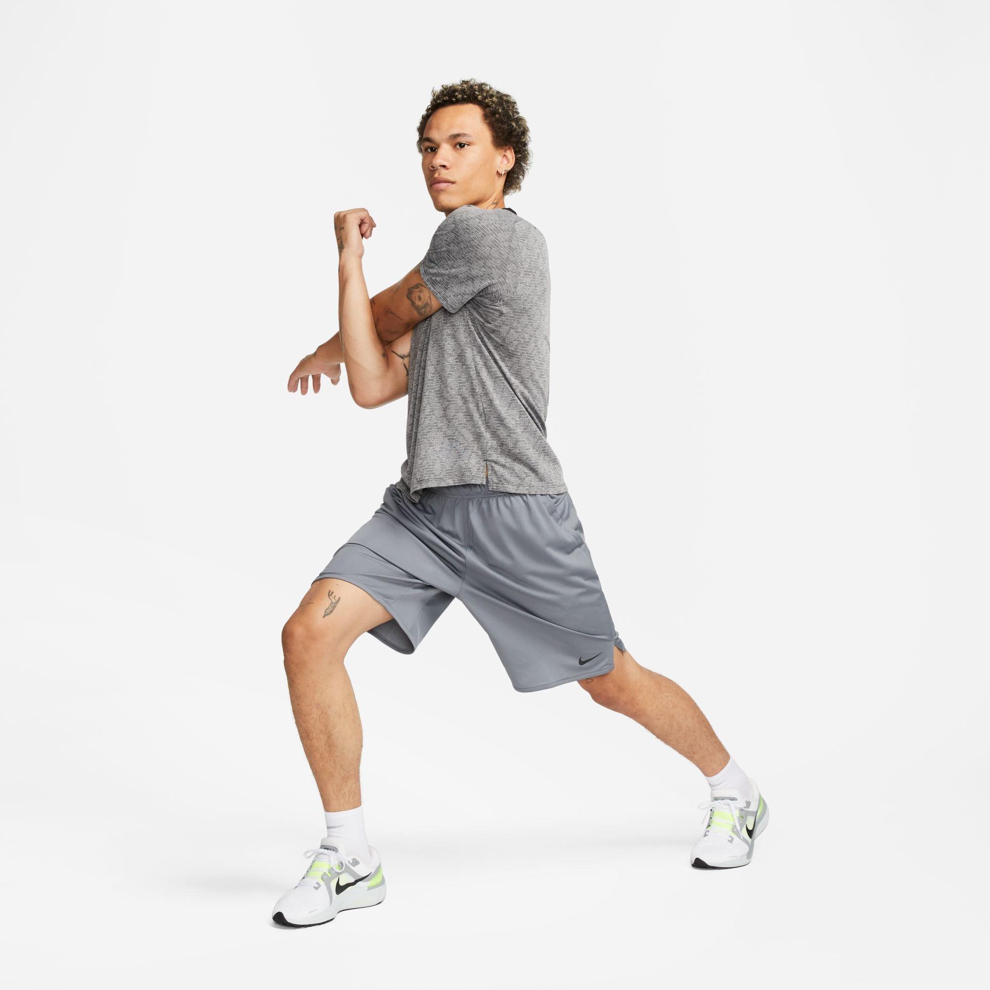 Men's Dri-Fit Totality Knit 9" Unlined Shorts