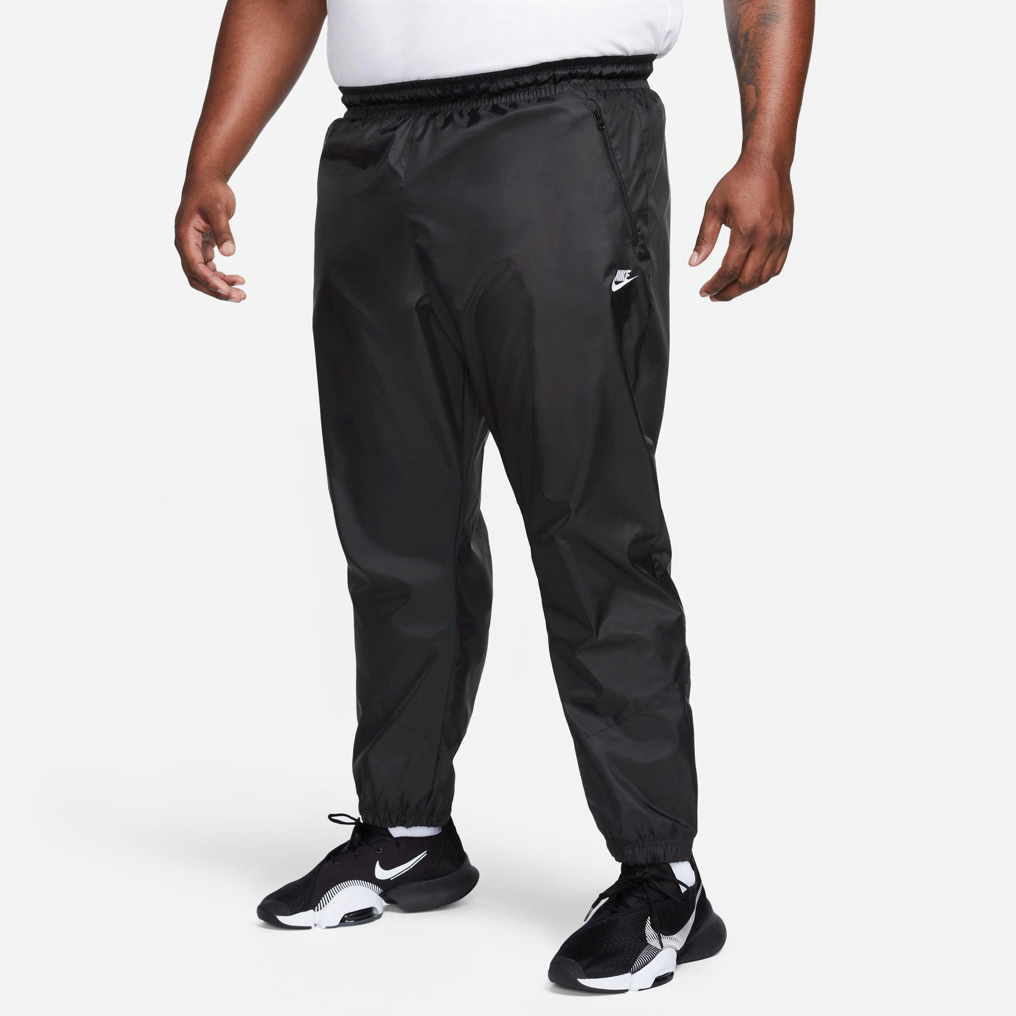 Nike Sportswear Windrunner Men's Track Pants, Black, Medium : :  Clothing & Accessories