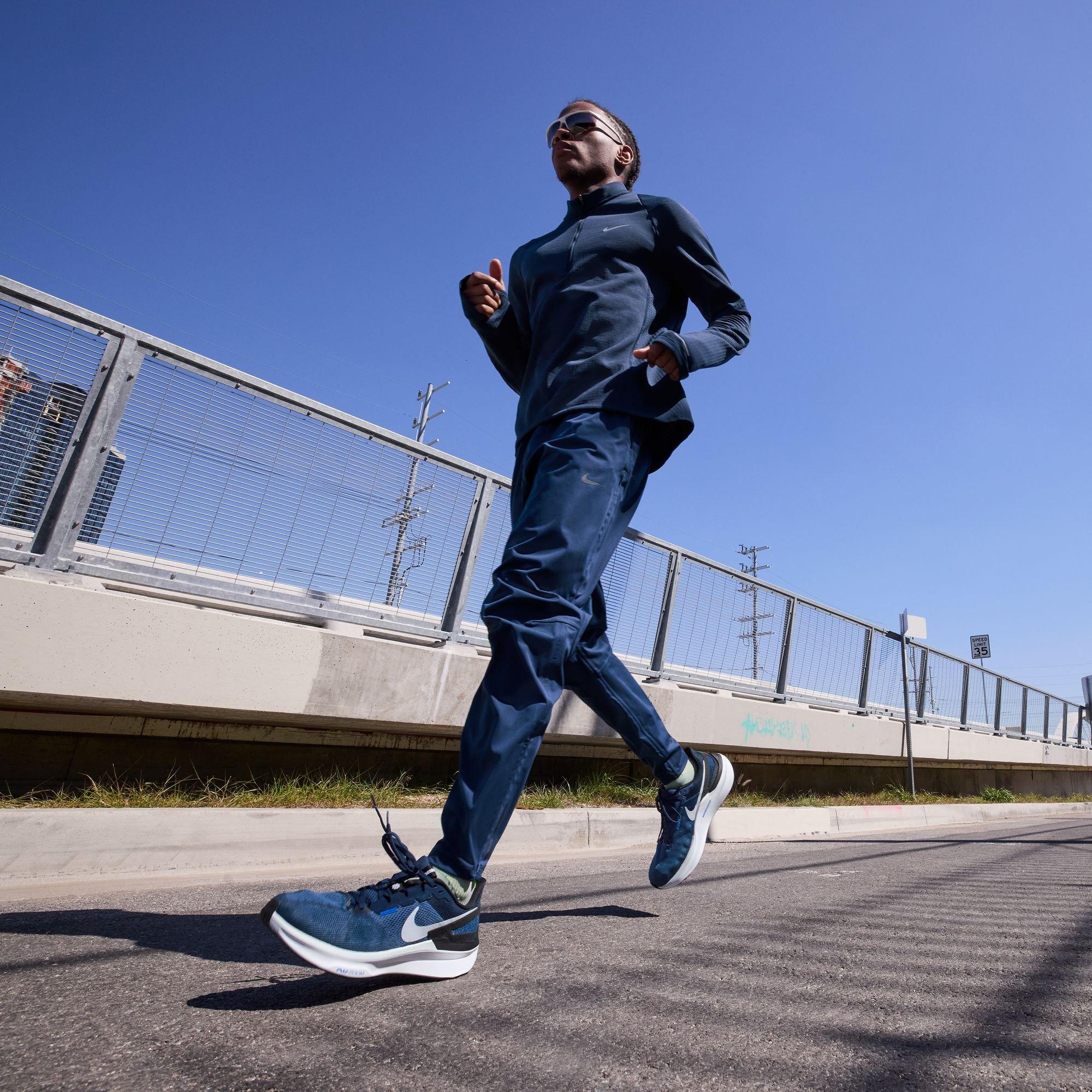 Men's Air Structure 25 Road Running Shoes