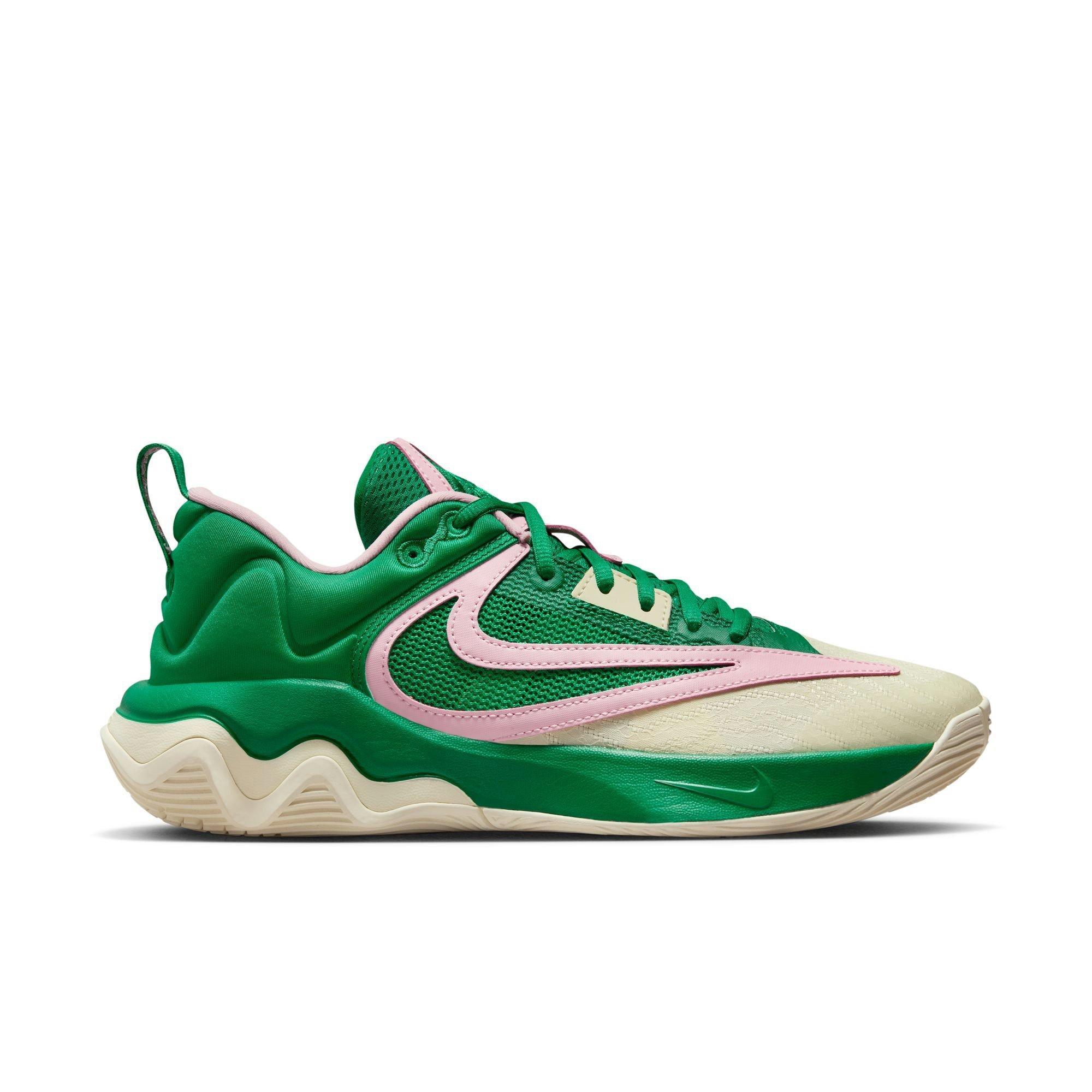 Nike unisex basketball on sale shoes