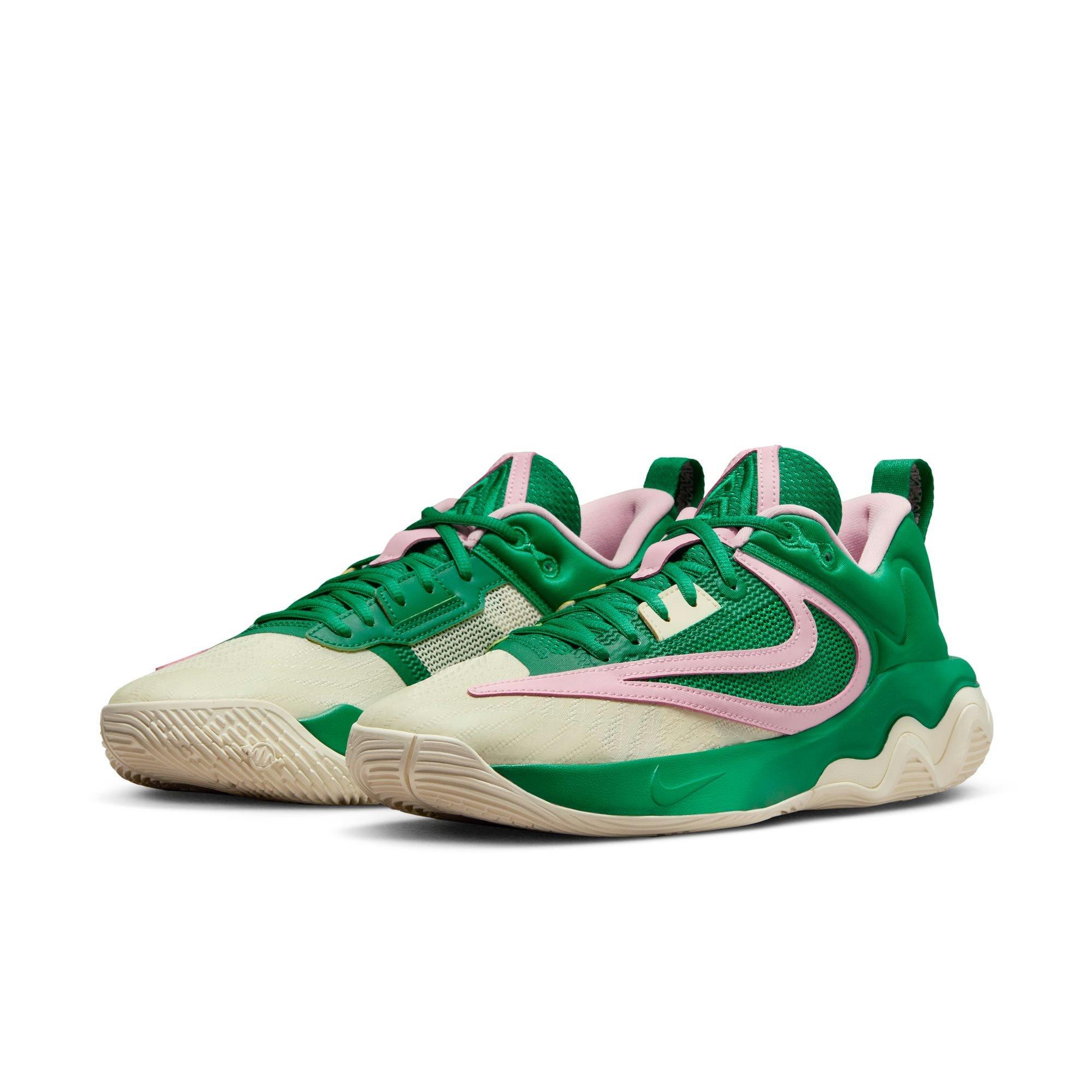 Nike hot sale giannis sneaker