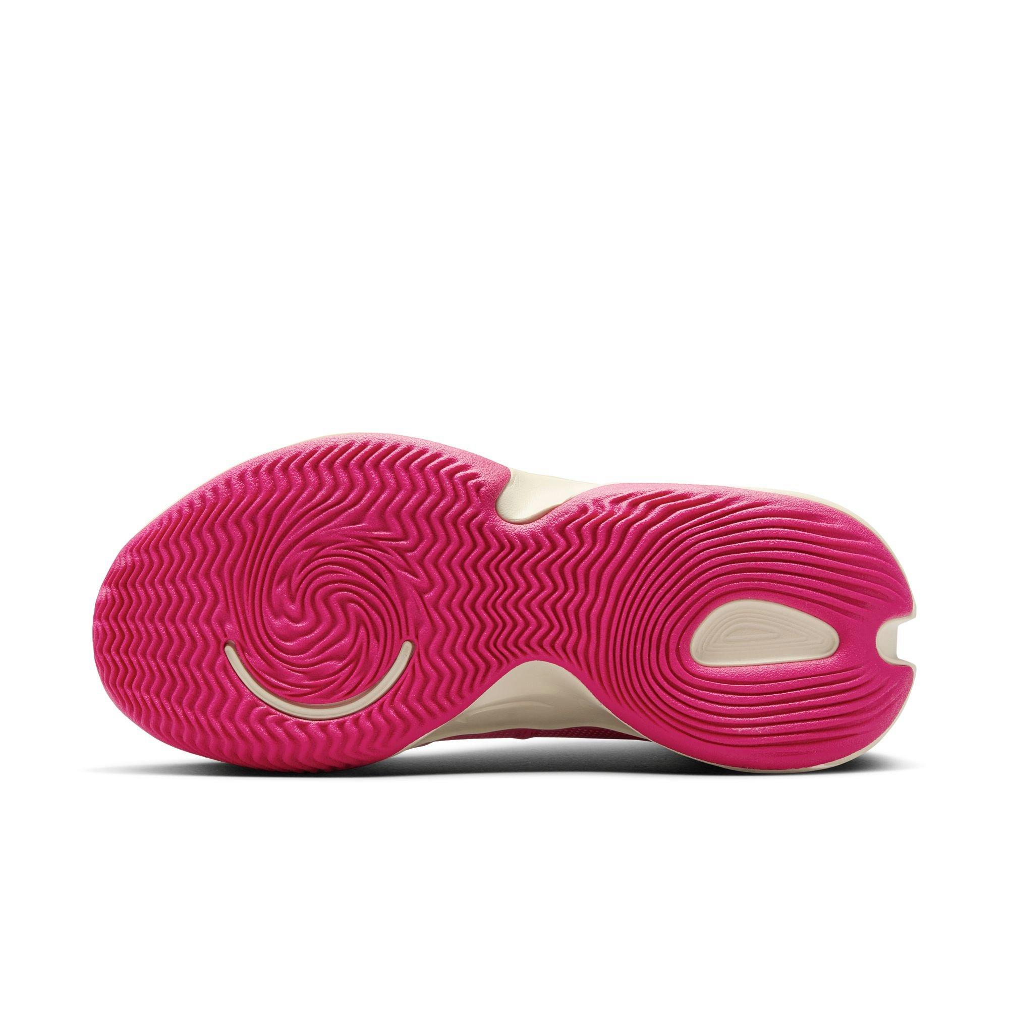 Women's Renew Elevate III Basketball Shoes