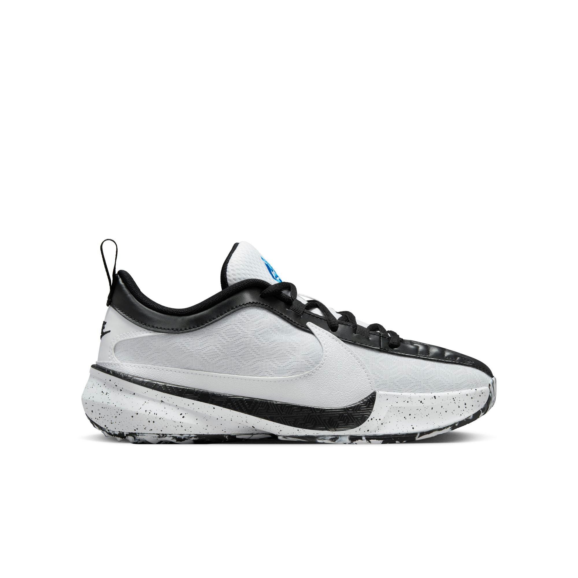 Nike shoes on 2025 sale grade school