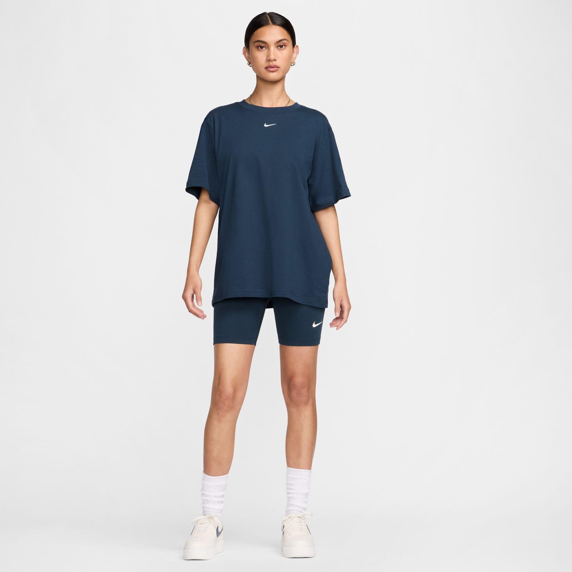 Women's Sportswear Essential T-Shirt