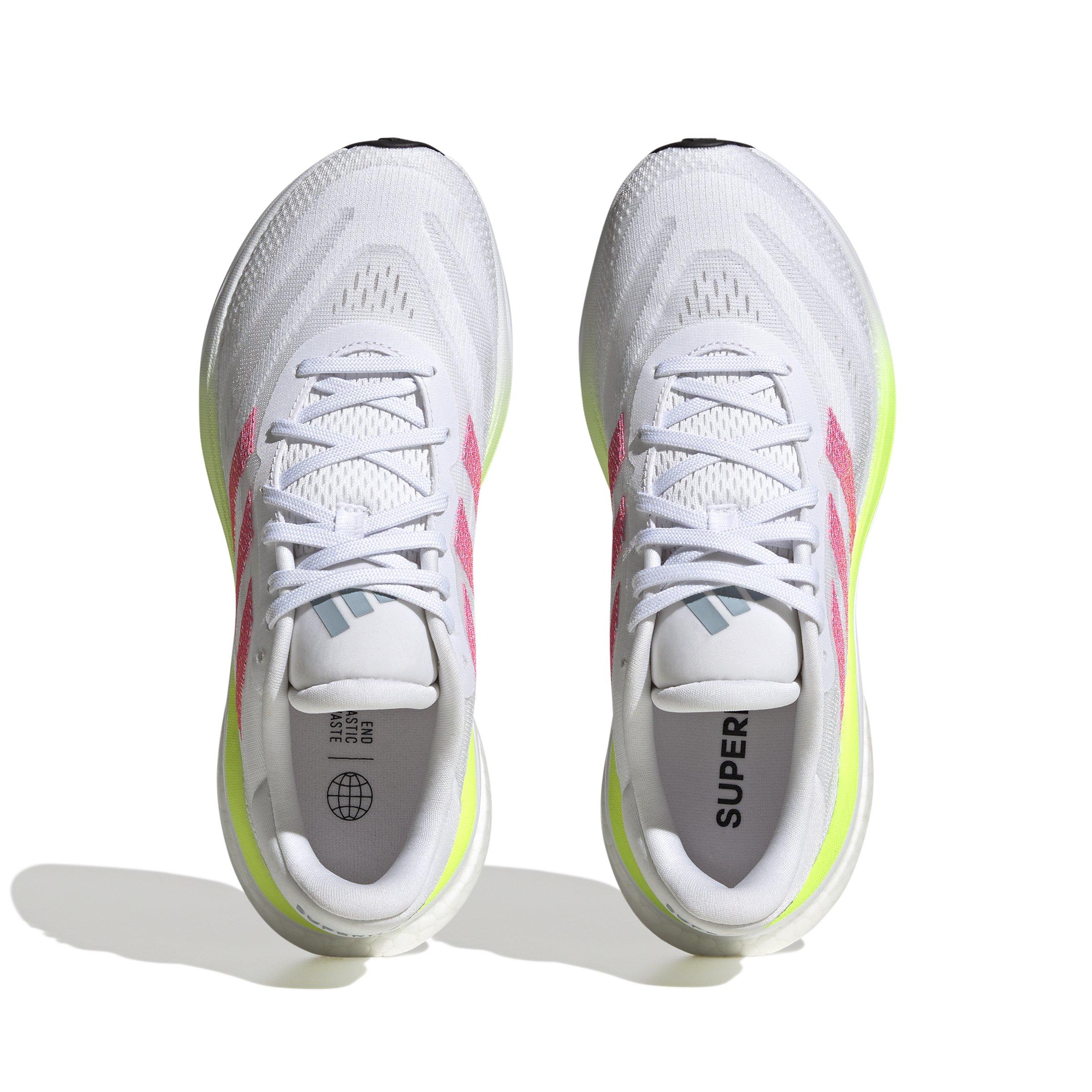 Women s SuperNova 3 Running Shoes