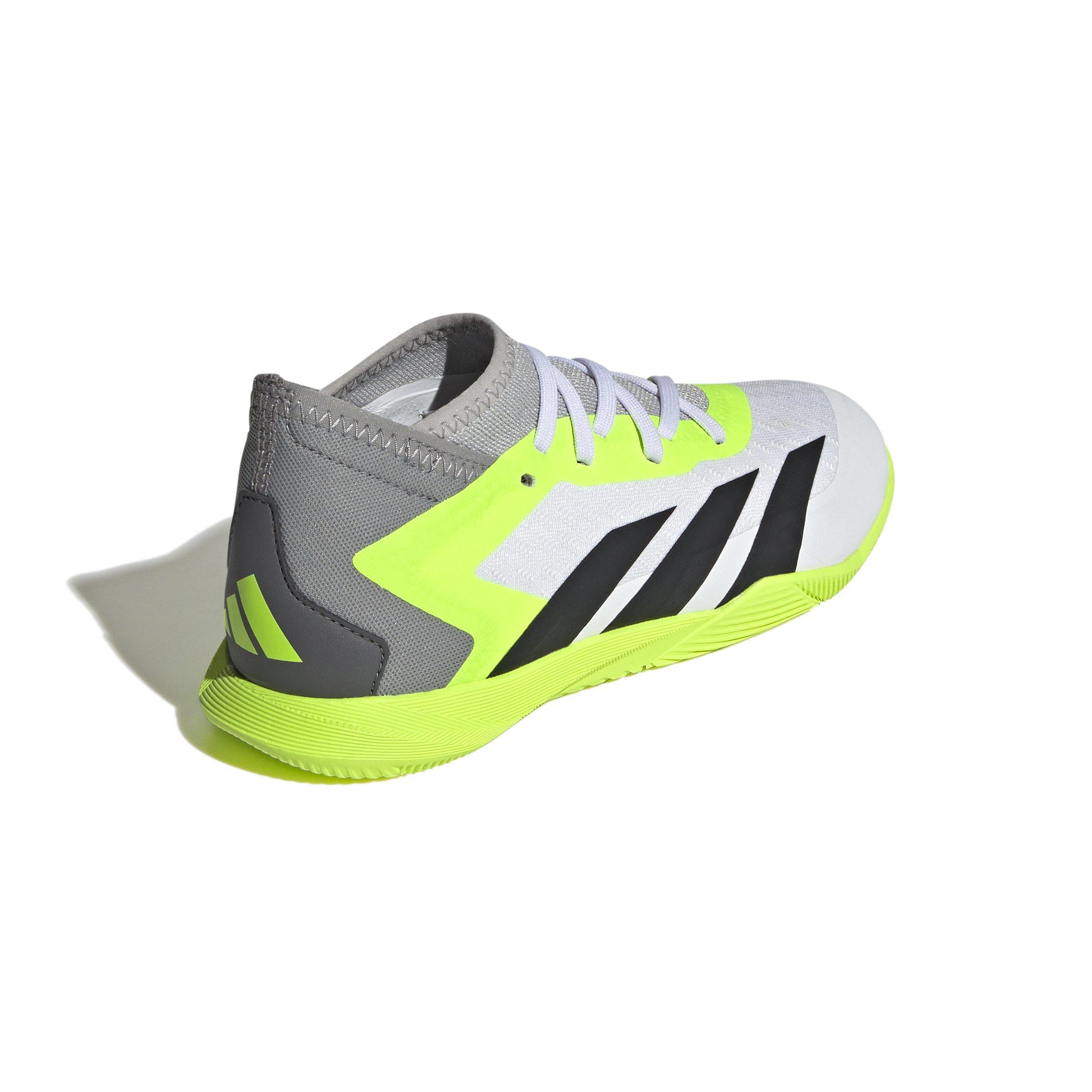 Unisex Junior Predator Accuracy.3 Indoor Soccer Shoes