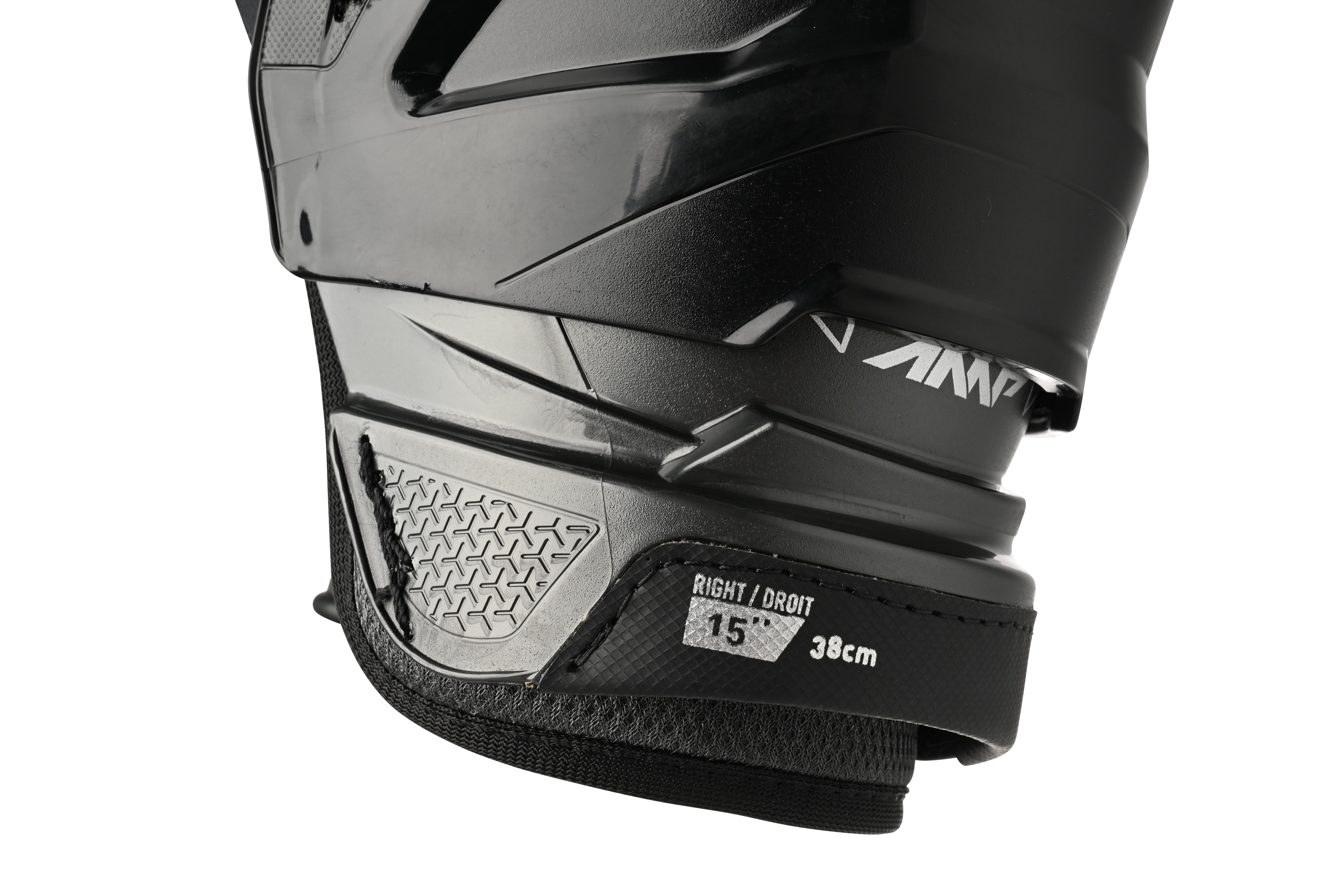 Intermediate Supreme M5 Pro Hockey Shin Guards