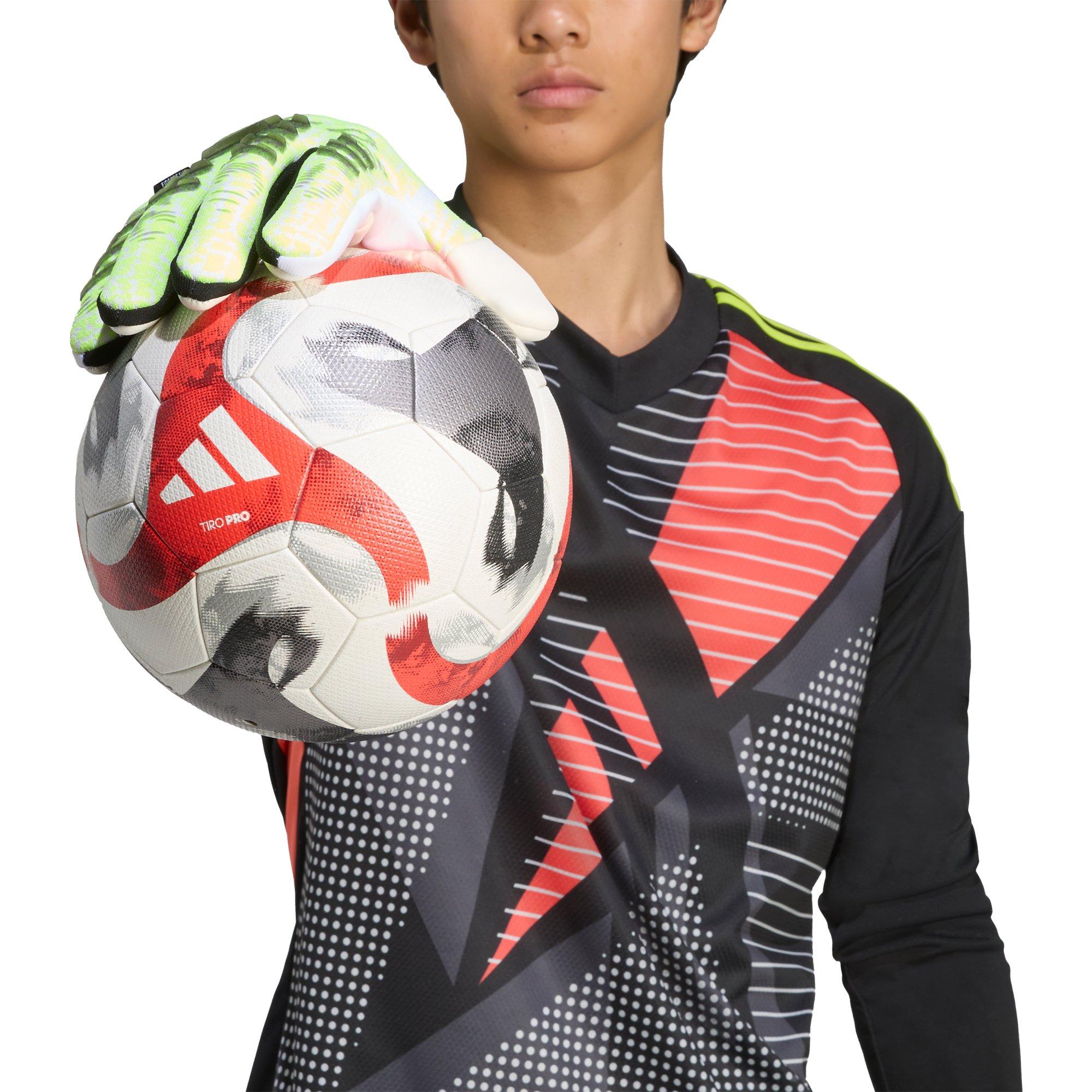 Senior Predator Pro Fingersave Goalkeeper Gloves