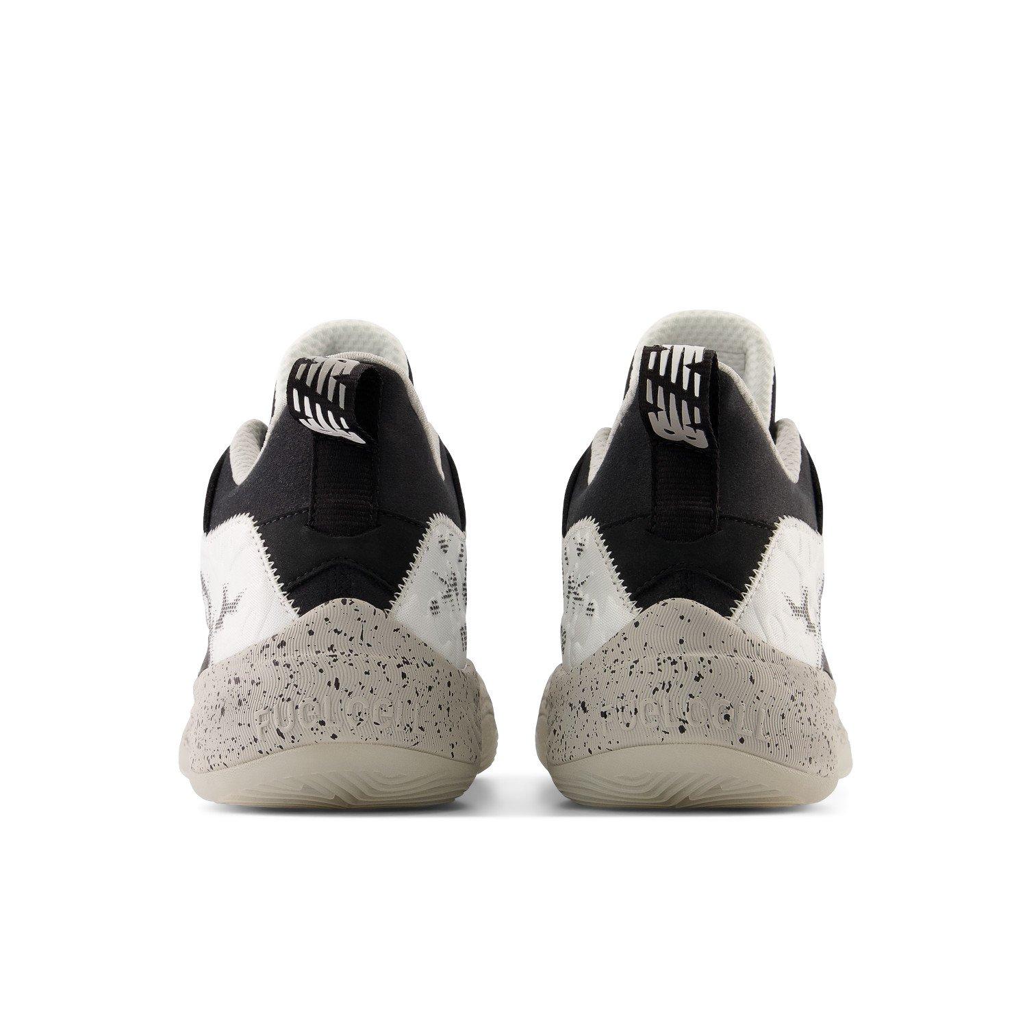 Men's TWO WXY v3 Basketball Shoes