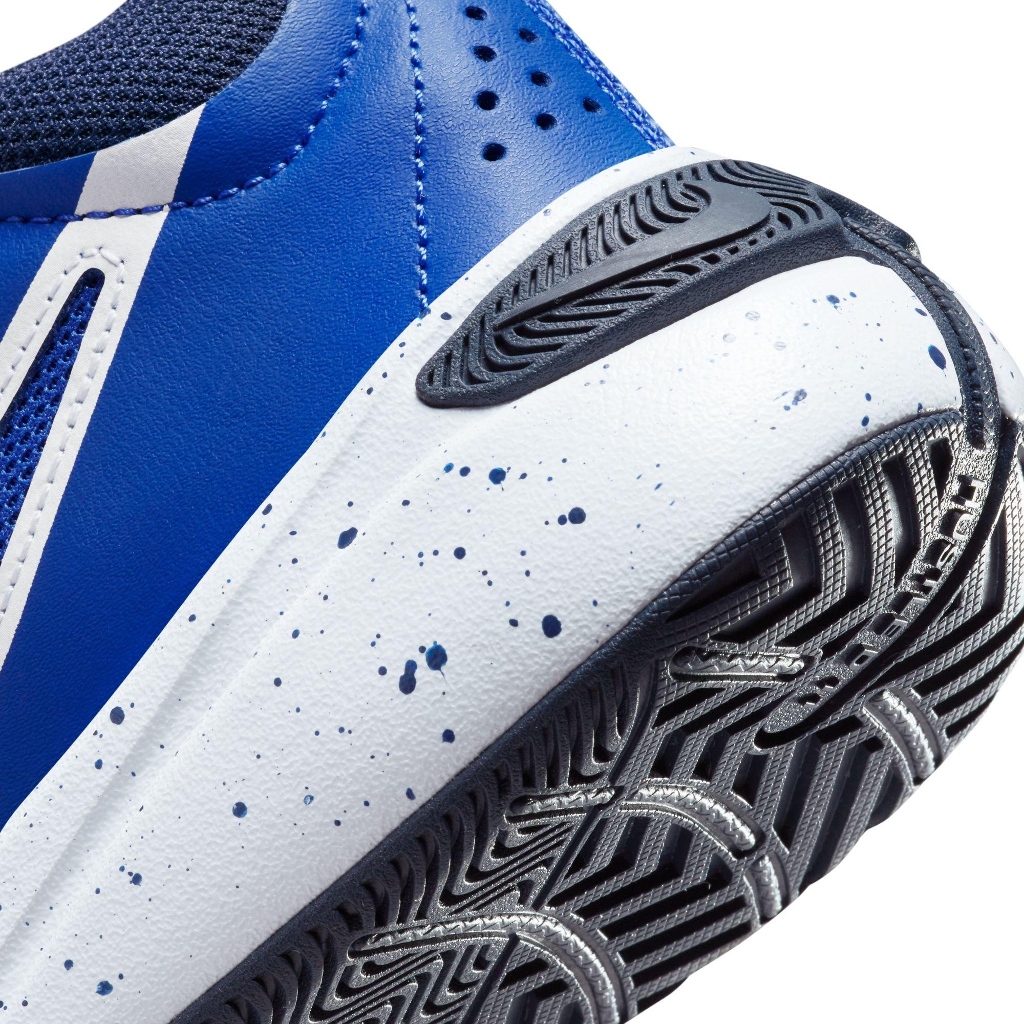 Kids' Grade School Team Hustle D 11 Basketball Shoes