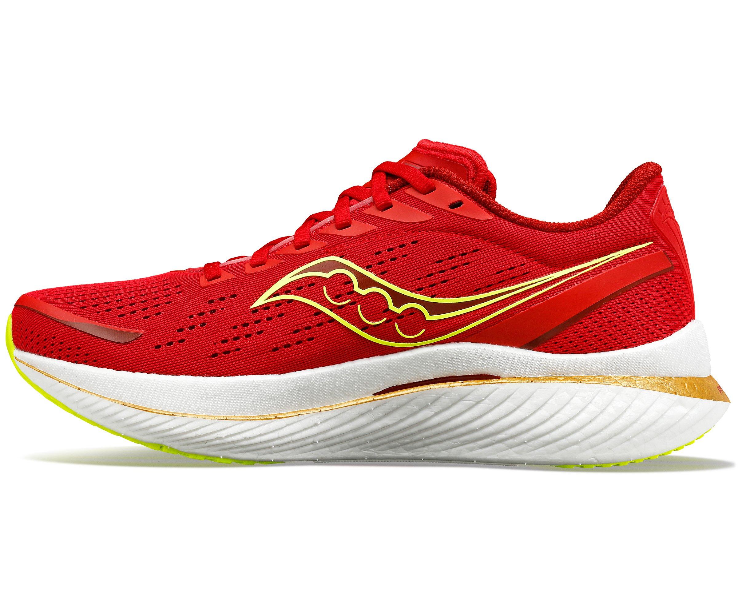 Red saucony hot sale running shoes