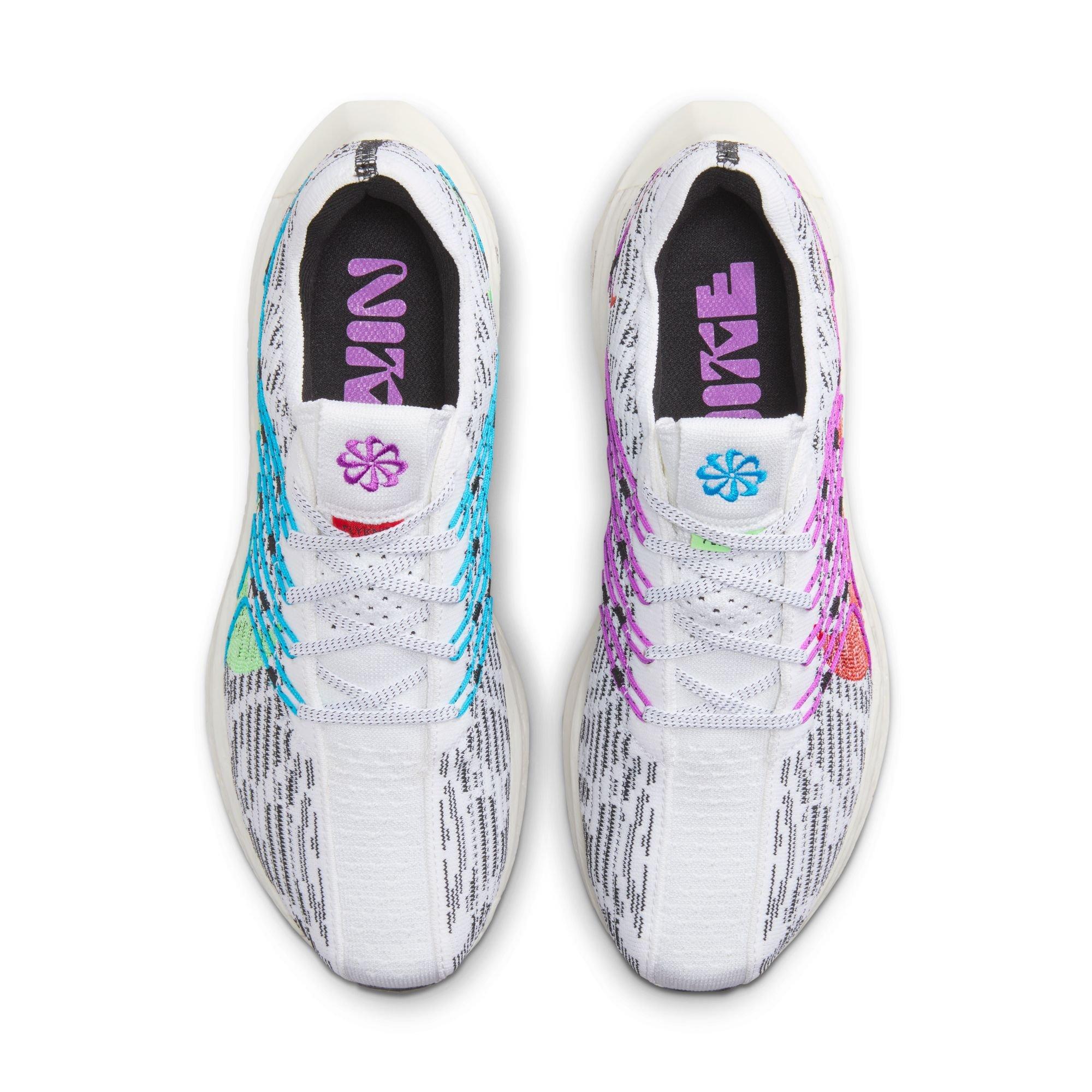 Nike turbo mens deals